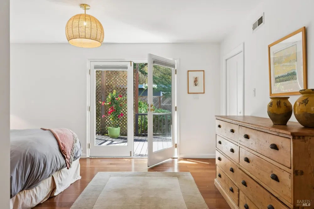 410 Maple Street Mill Valley, CA 94941