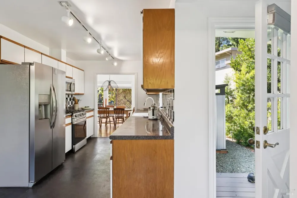 410 Maple Street Mill Valley, CA 94941
