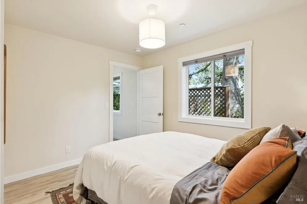 410 Maple Street Mill Valley, CA 94941