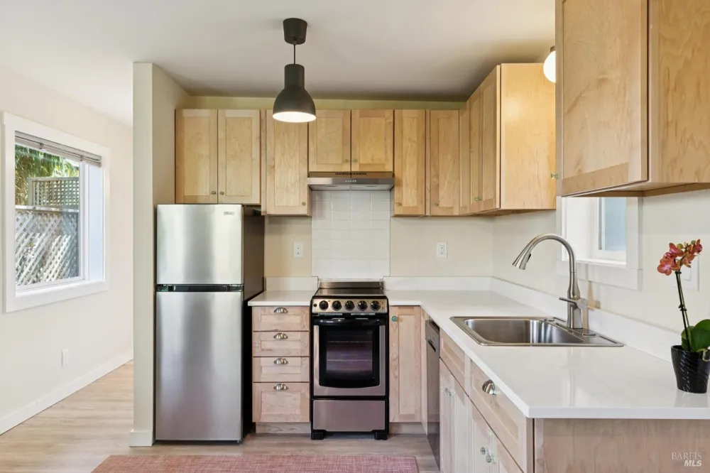410 Maple Street Mill Valley, CA 94941