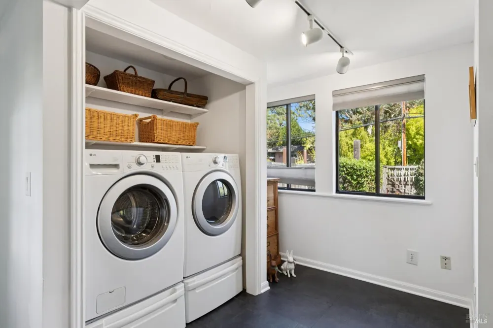 410 Maple Street Mill Valley, CA 94941
