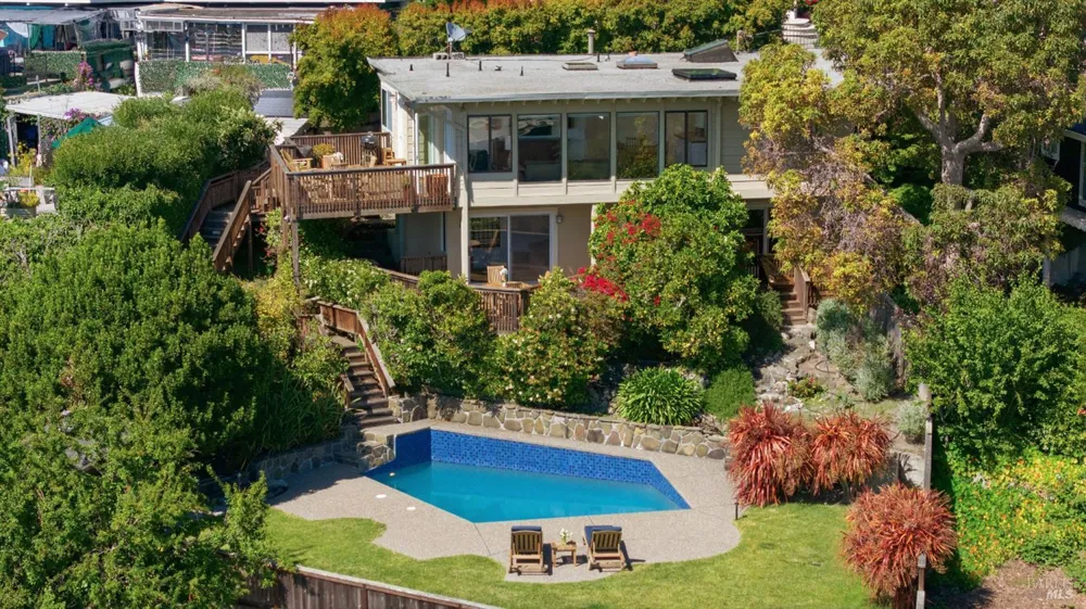 11 Saint Bernard Lane Tiburon, CA 94920