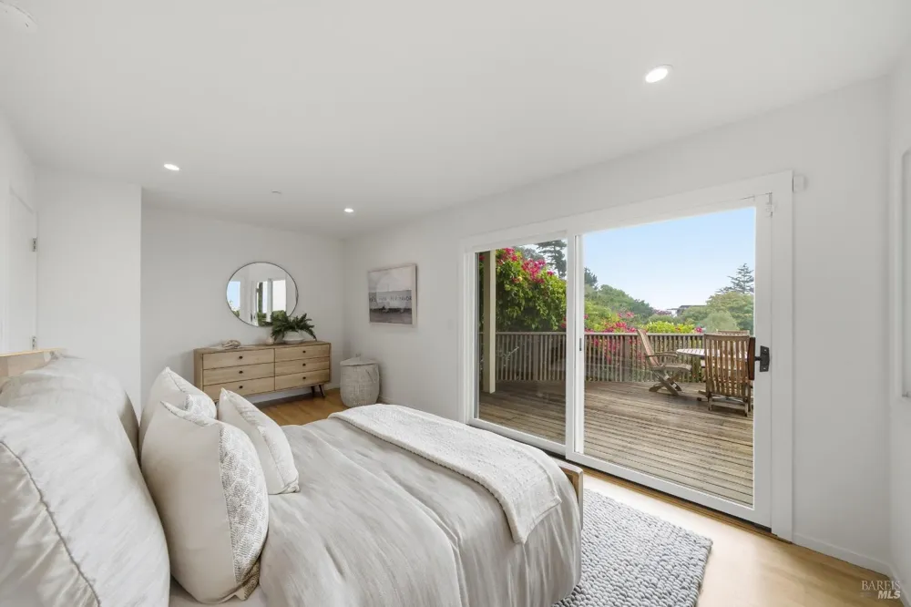 11 Saint Bernard Lane Tiburon, CA 94920