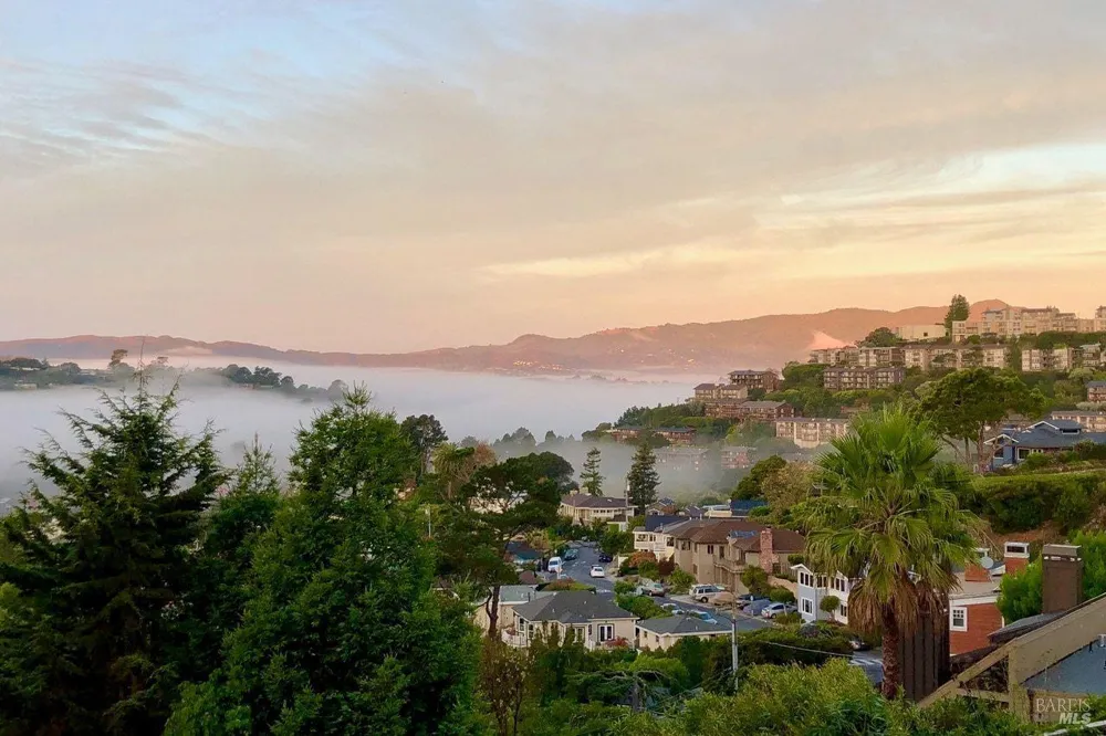 11 Saint Bernard Lane Tiburon, CA 94920