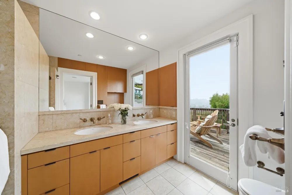 11 Saint Bernard Lane Tiburon, CA 94920