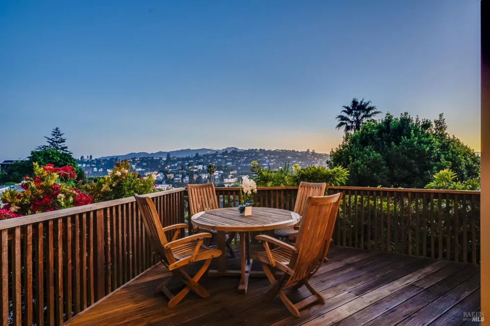 11 Saint Bernard Lane Tiburon, CA 94920