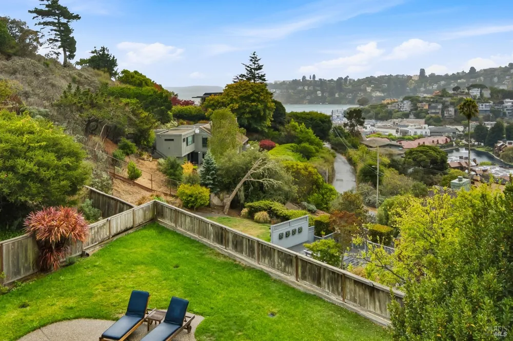 11 Saint Bernard Lane Tiburon, CA 94920
