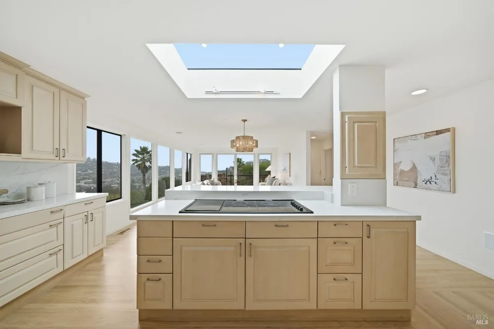 11 Saint Bernard Lane Tiburon, CA 94920