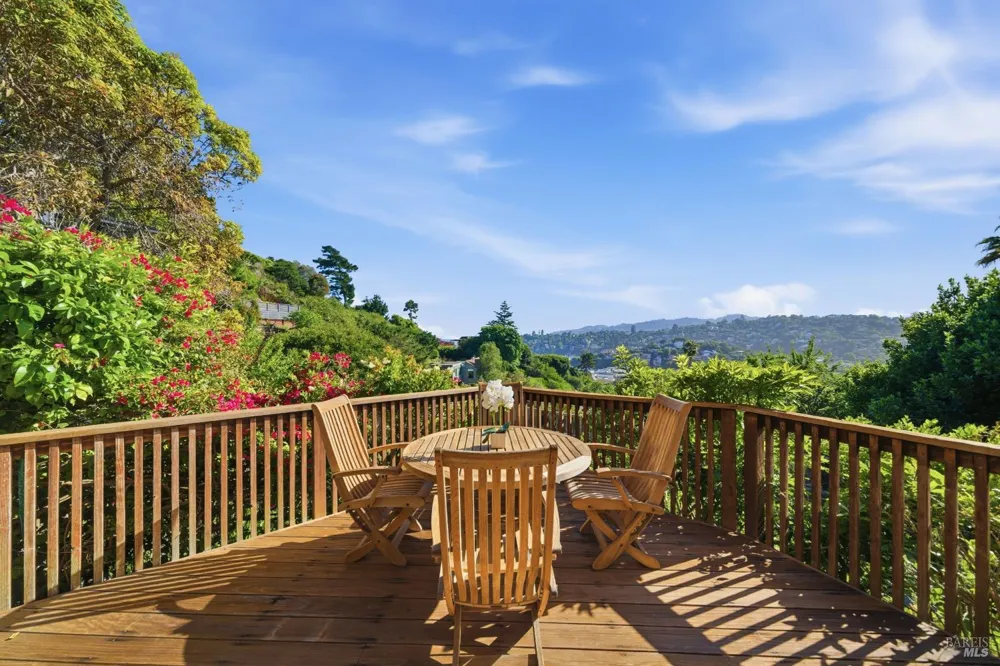 11 Saint Bernard Lane Tiburon, CA 94920