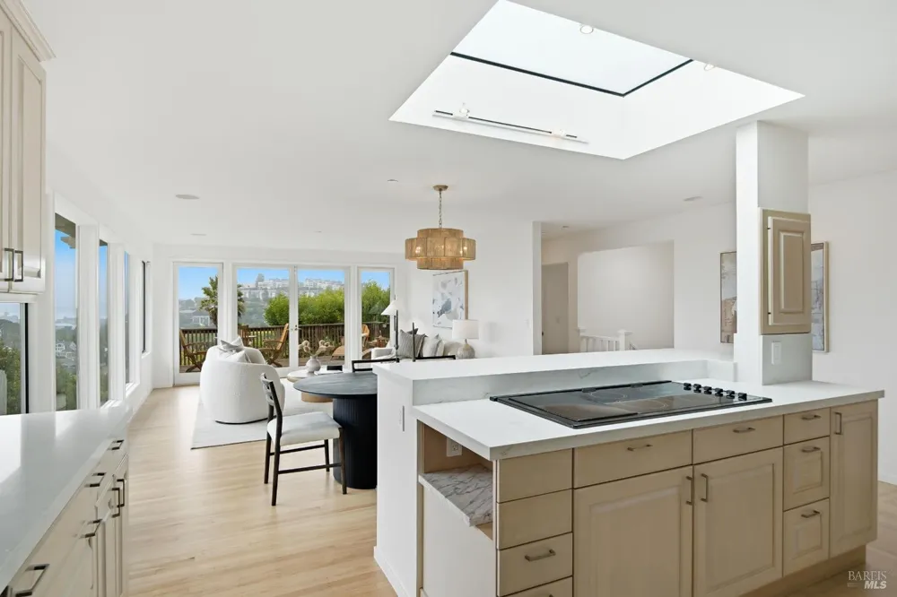 11 Saint Bernard Lane Tiburon, CA 94920