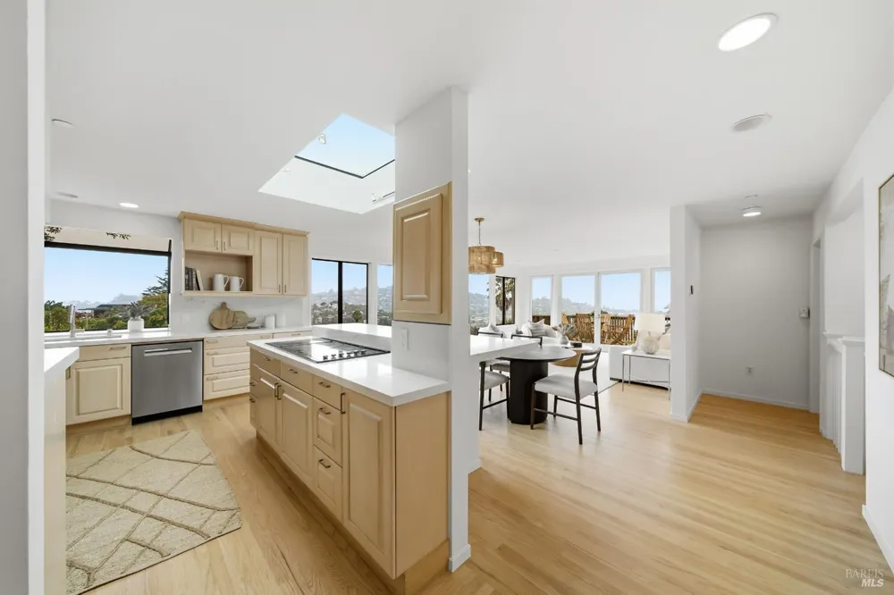11 Saint Bernard Lane Tiburon, CA 94920