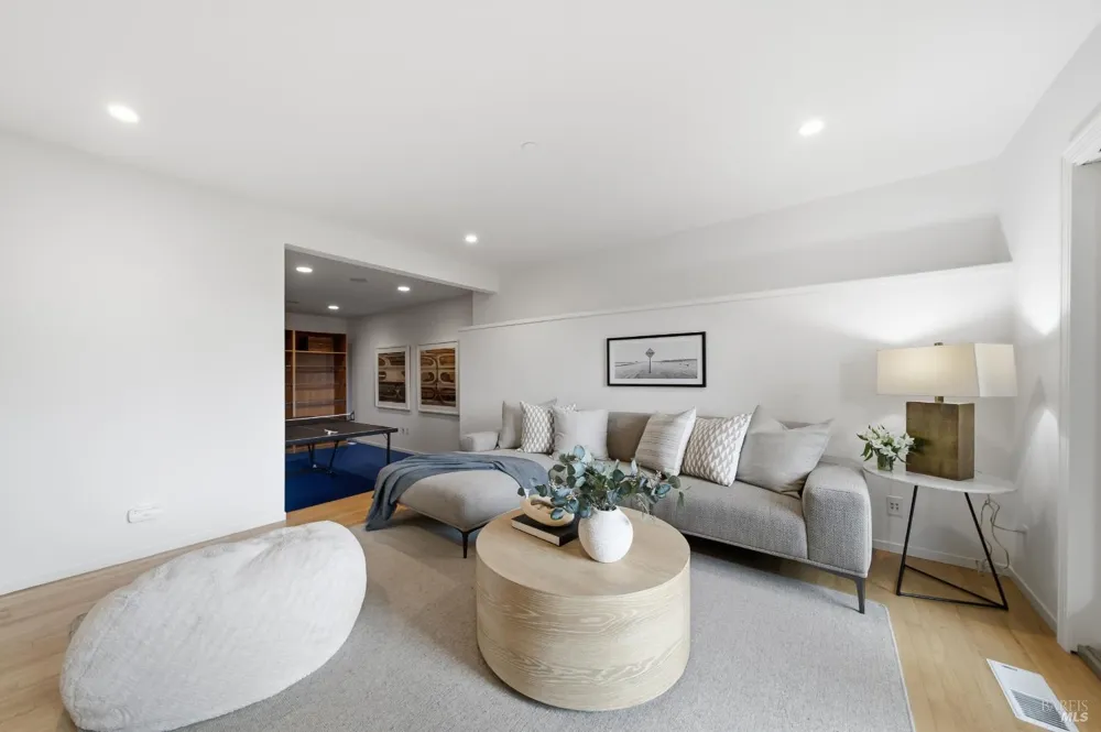 11 Saint Bernard Lane Tiburon, CA 94920