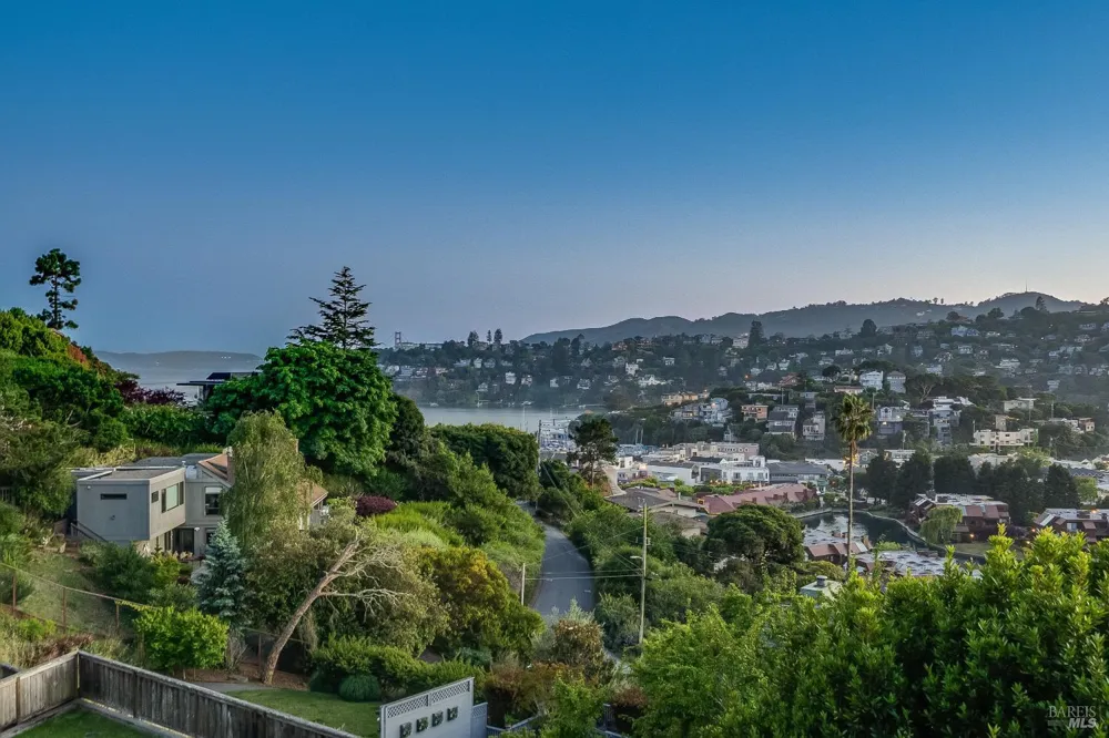 11 Saint Bernard Lane Tiburon, CA 94920