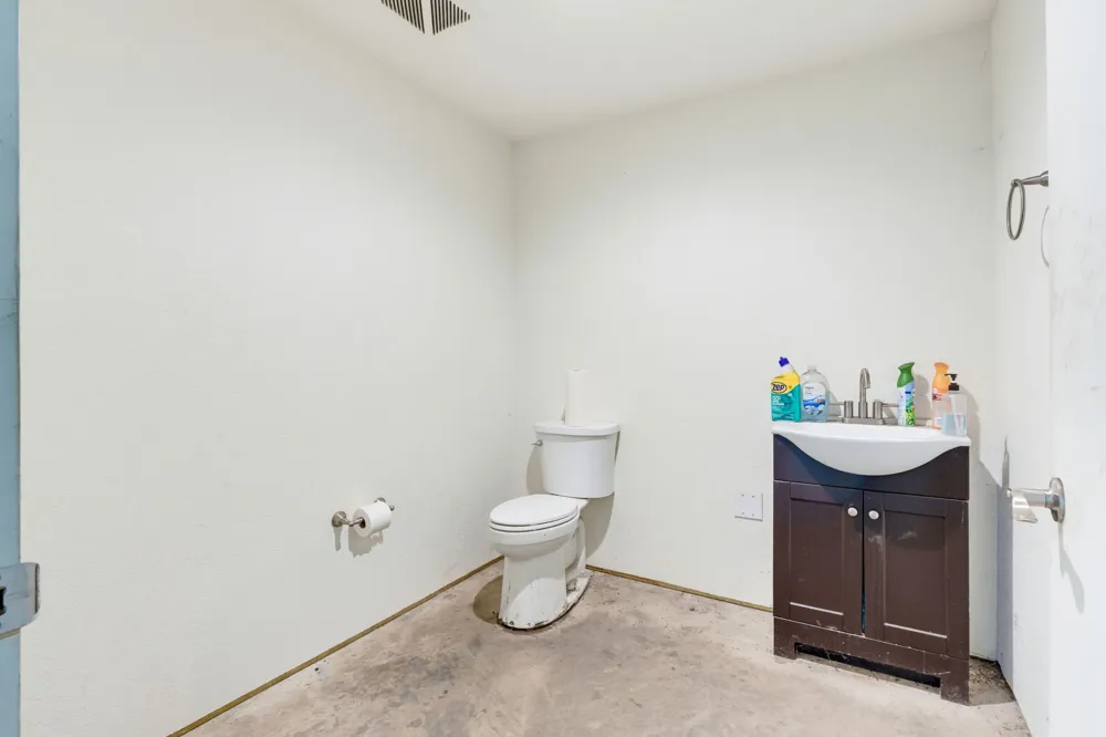 748 County Road 209 Lampasas, TX 76550