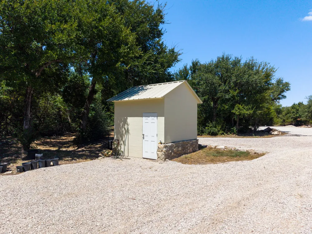 748 County Road 209 Lampasas, TX 76550