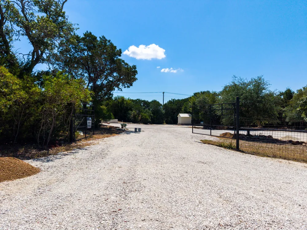 748 County Road 209 Lampasas, TX 76550