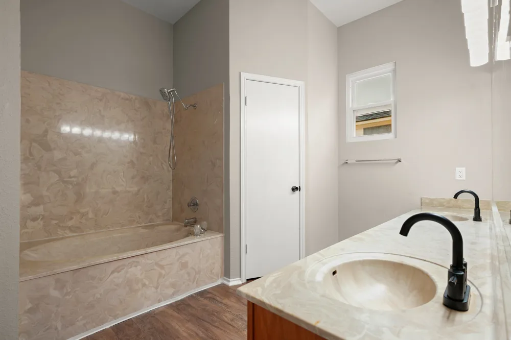 12600 DEER FALLS DRIVE Austin, TX 78729