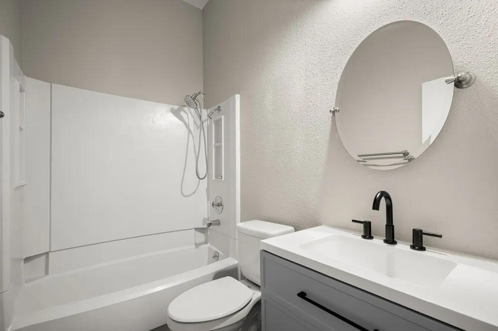12600 DEER FALLS DRIVE Austin, TX 78729