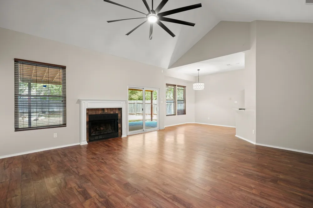 12600 DEER FALLS DRIVE Austin, TX 78729