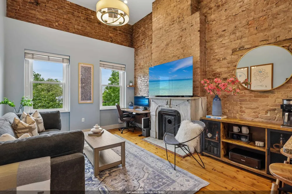 229 3RD ST Jersey City, NJ 07302