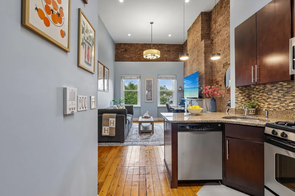 229 3RD ST Jersey City, NJ 07302