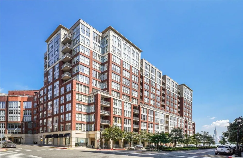 1125 MAXWELL LANE Hoboken, NJ 07030