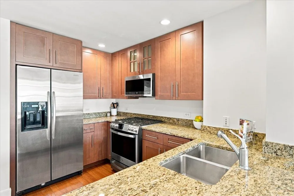 1125 MAXWELL LANE Hoboken, NJ 07030