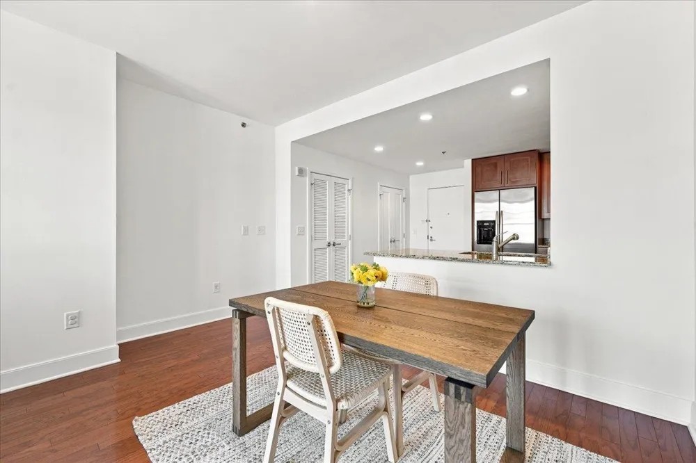 1125 MAXWELL LANE Hoboken, NJ 07030