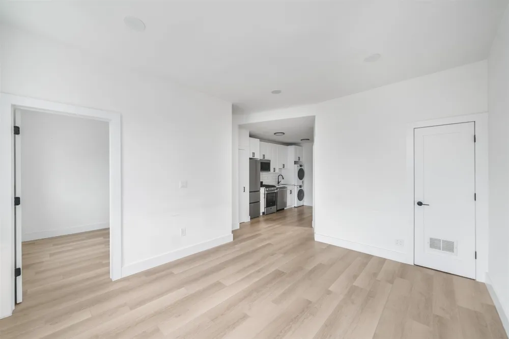 1327 WILLOW AVE Hoboken, NJ 07030