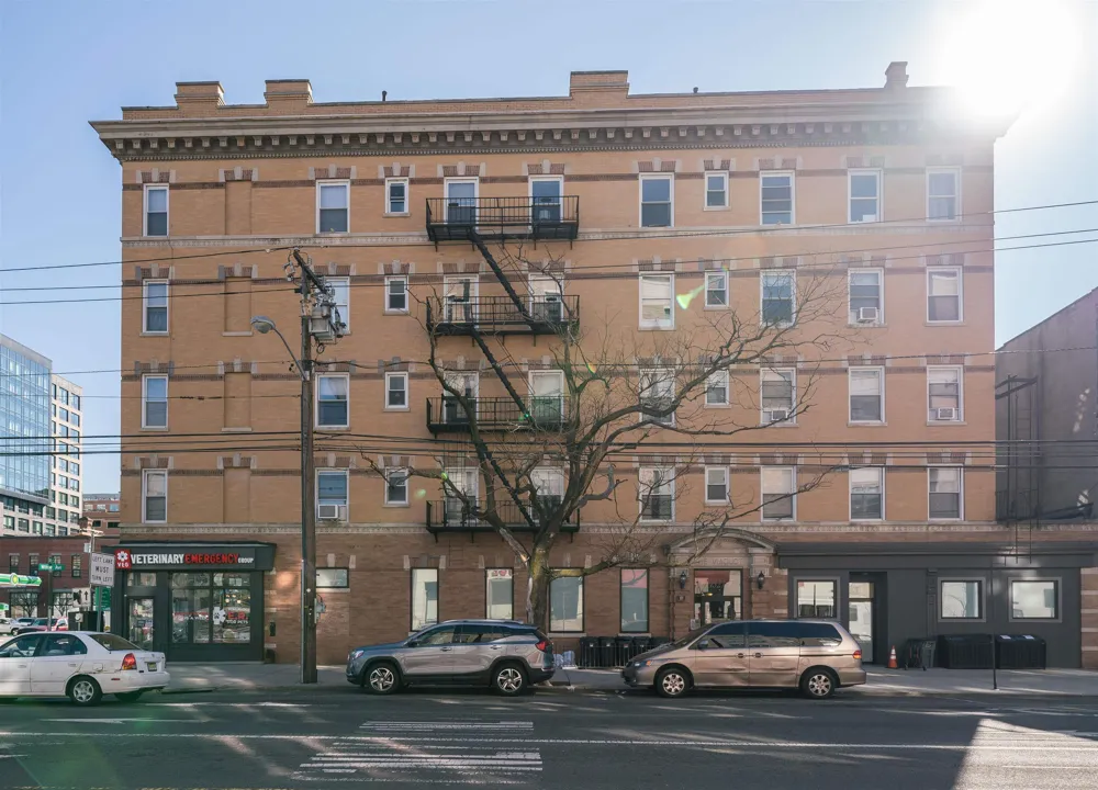 1327 WILLOW AVE Hoboken, NJ 07030