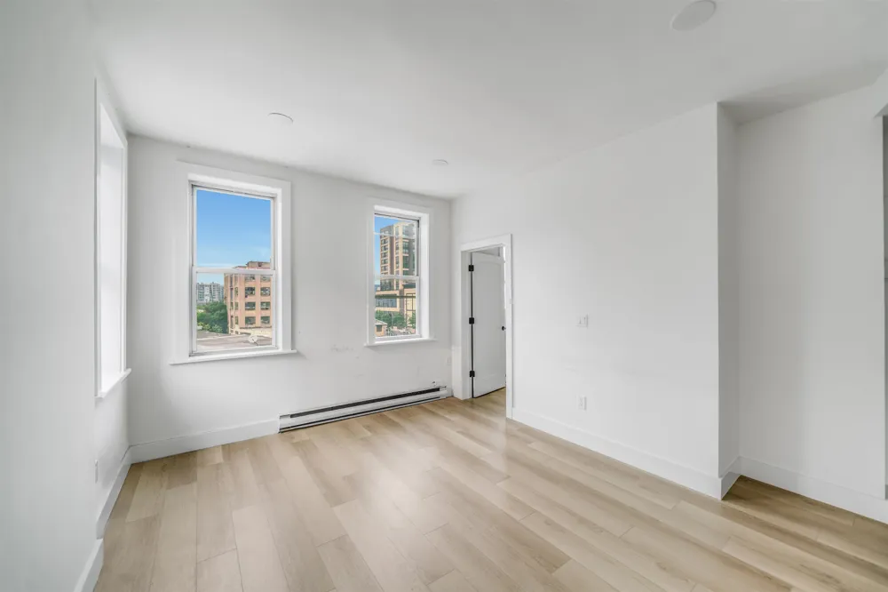 1327 WILLOW AVE Hoboken, NJ 07030