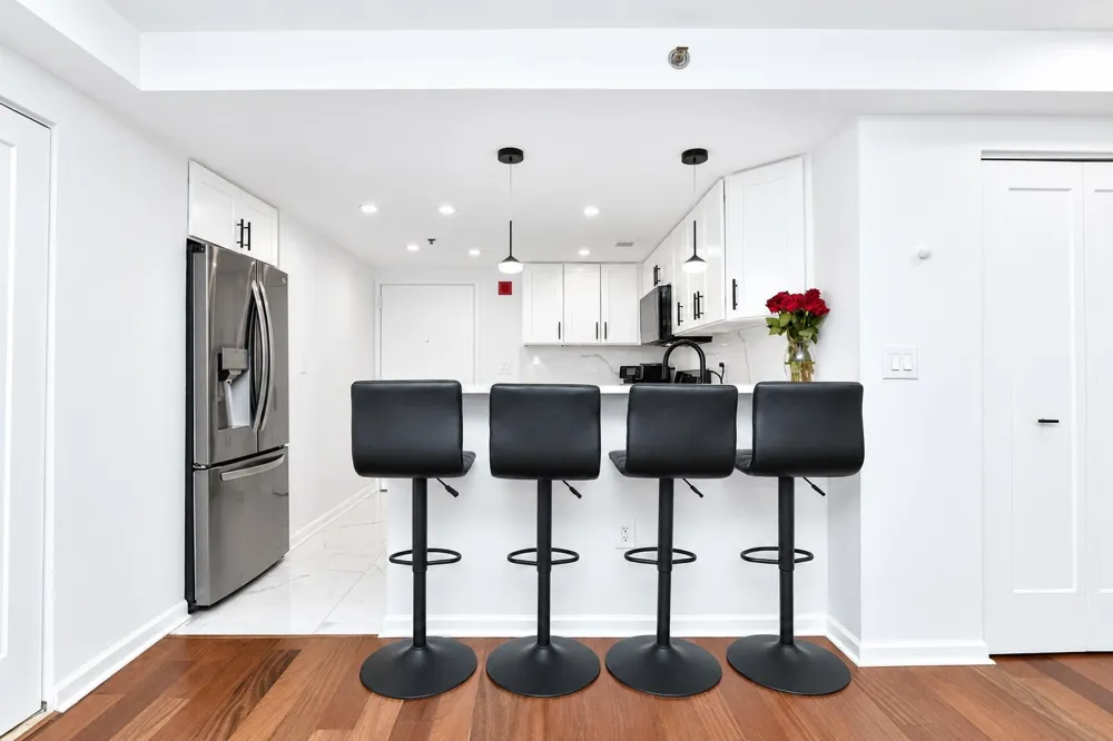 700 1ST ST Hoboken, NJ 07030