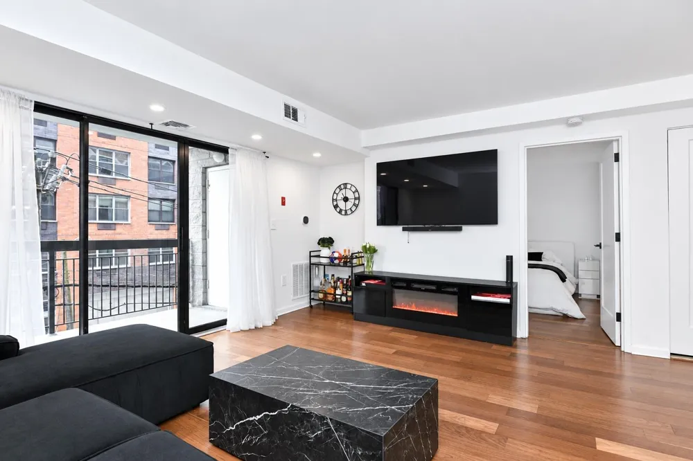 700 1ST ST Hoboken, NJ 07030