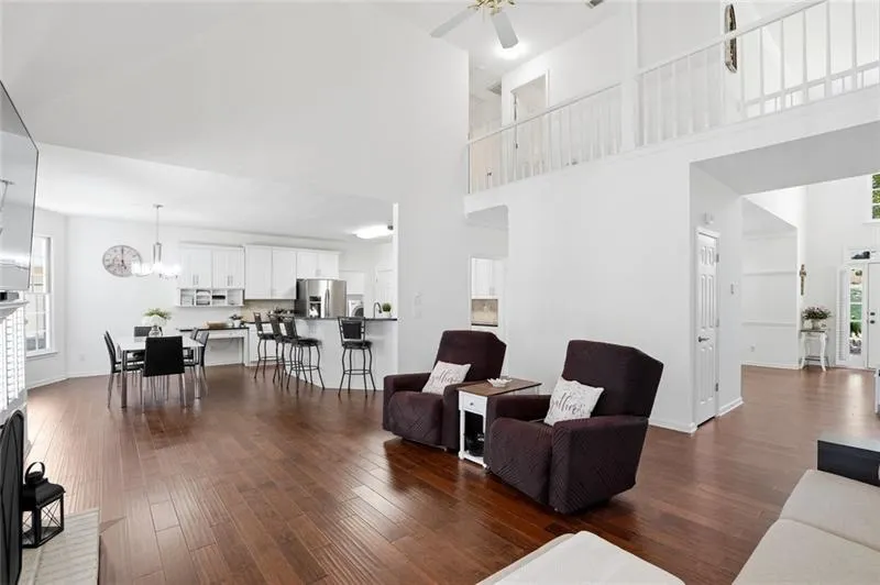 1032 Chippendale Trail SW Marietta, GA 30064