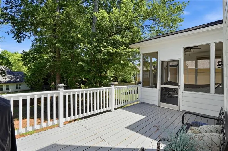 1032 Chippendale Trail SW Marietta, GA 30064