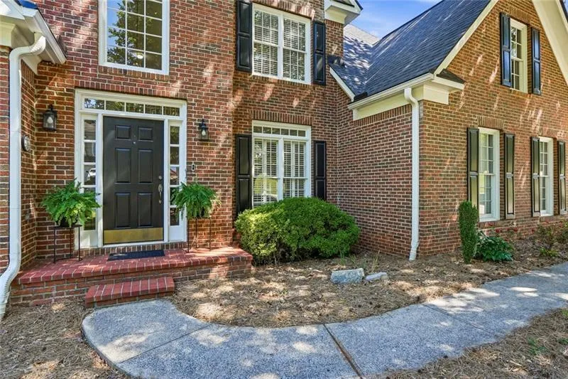 1032 Chippendale Trail SW Marietta, GA 30064