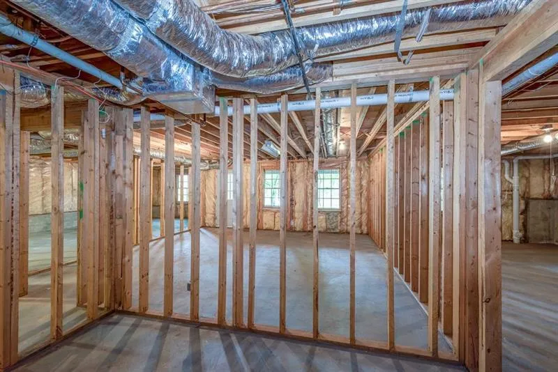 1032 Chippendale Trail SW Marietta, GA 30064