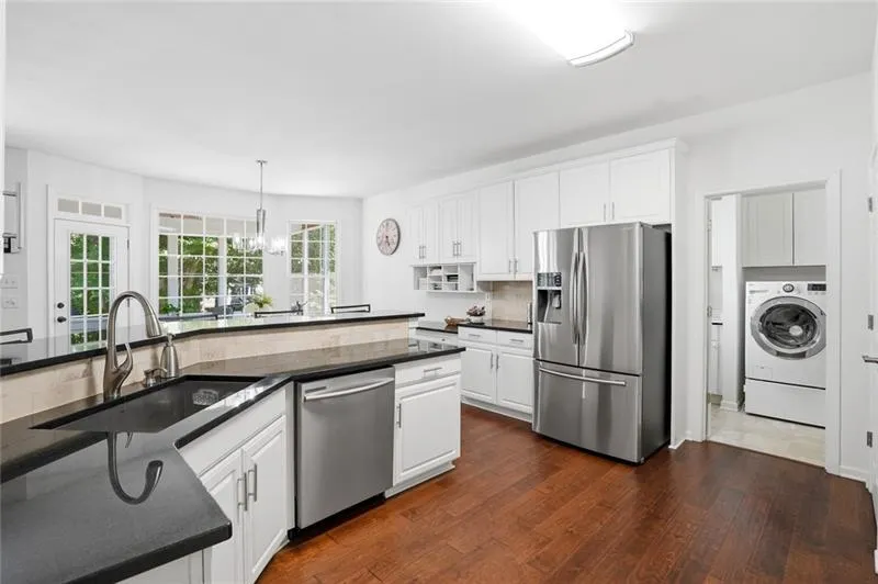 1032 Chippendale Trail SW Marietta, GA 30064