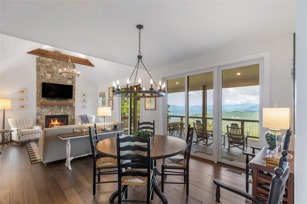 11 Owls Nest Lane Glenville, NC 28736