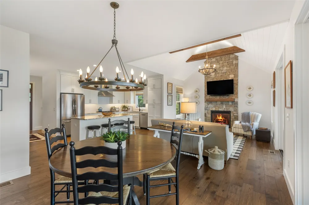11 Owls Nest Lane Glenville, NC 28736