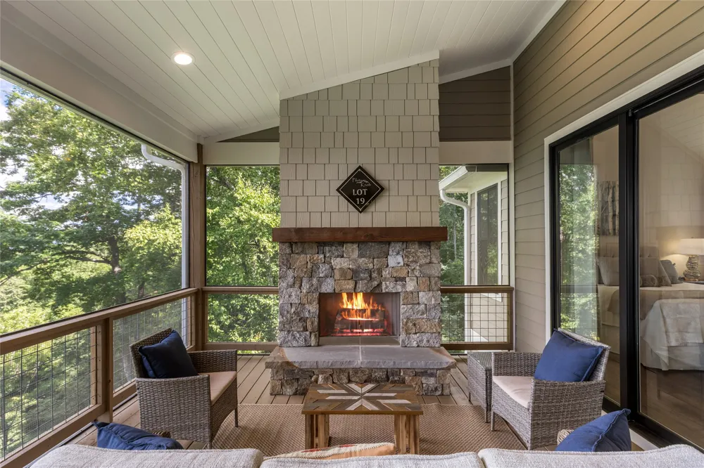 11 Owls Nest Lane Glenville, NC 28736