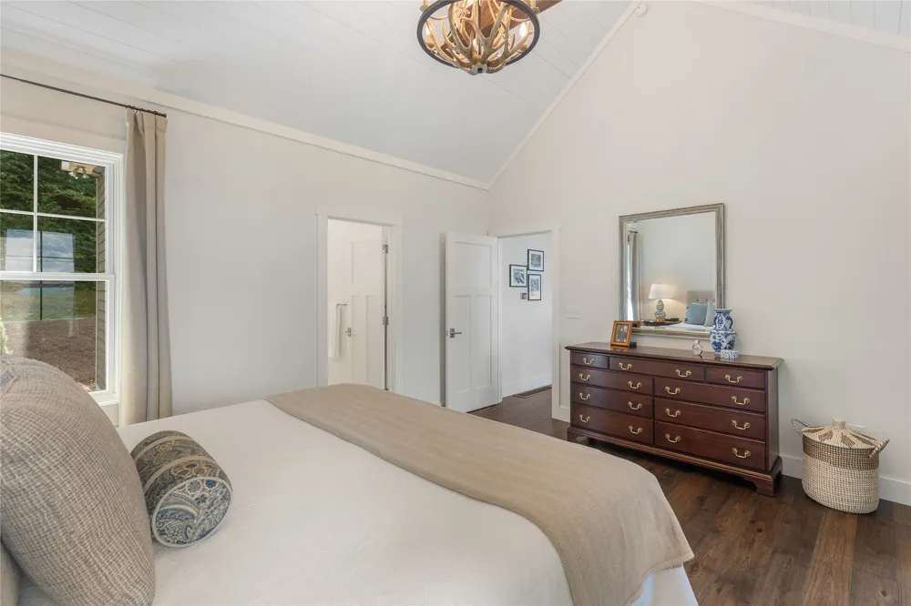 11 Owls Nest Lane Glenville, NC 28736