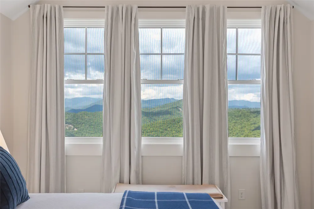 11 Owls Nest Lane Glenville, NC 28736