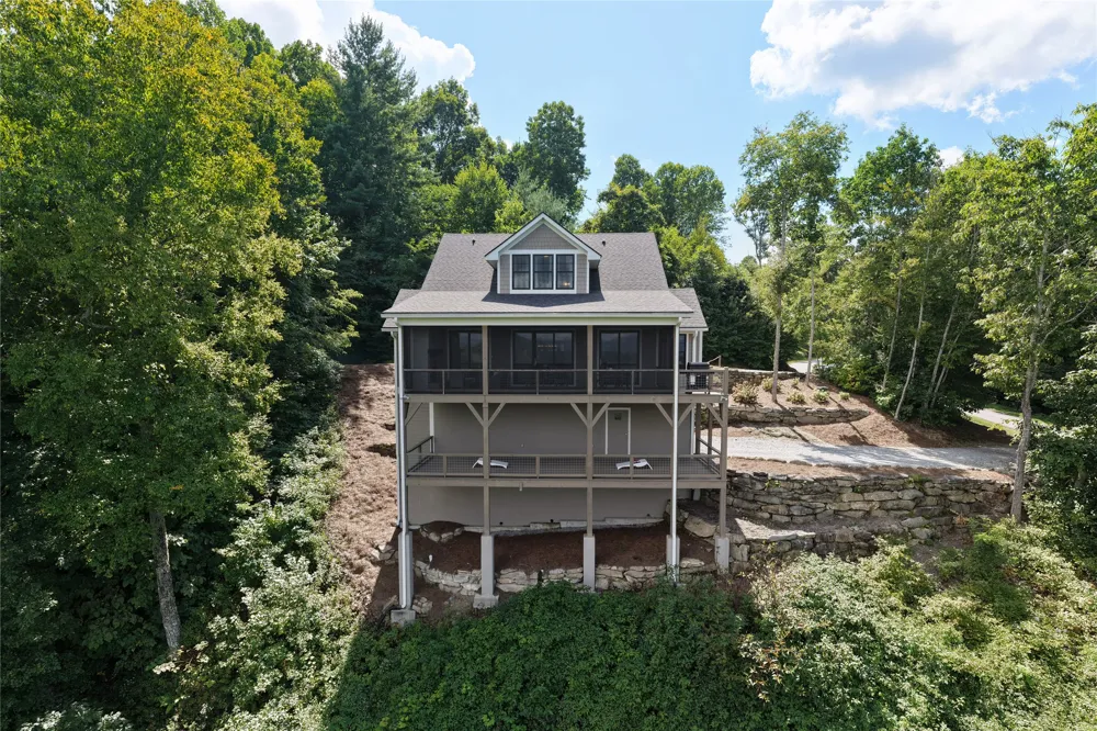 11 Owls Nest Lane Glenville, NC 28736