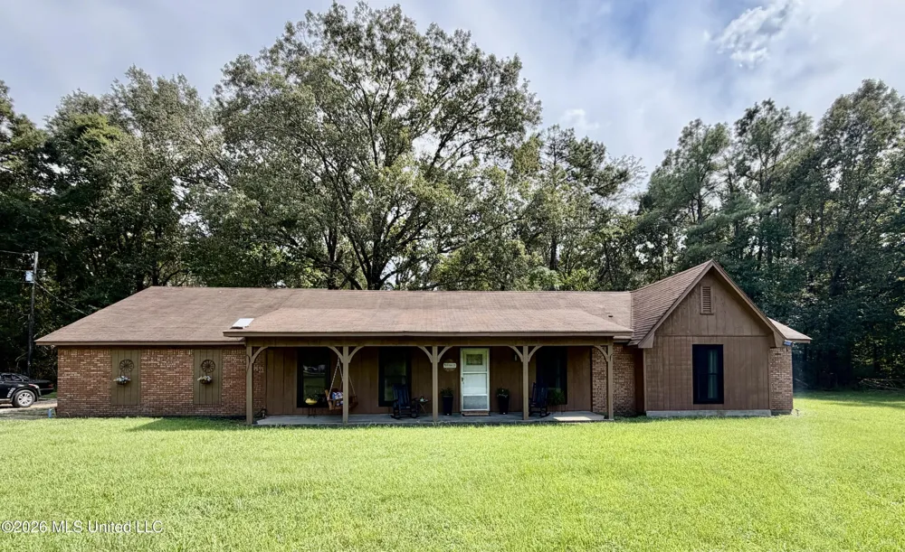 4870 Highway 433 Bentonia, MS 39040