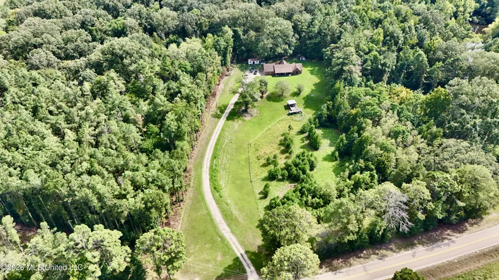 4870 Highway 433 Bentonia, MS 39040