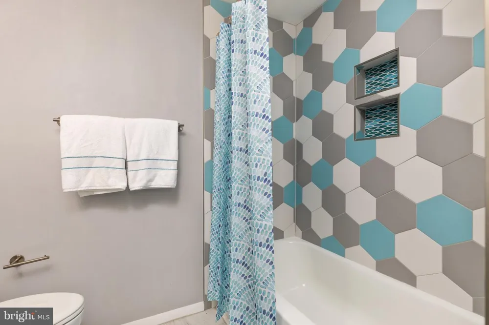 2323 MIDDLE CREEK LANE Reston, VA 20191