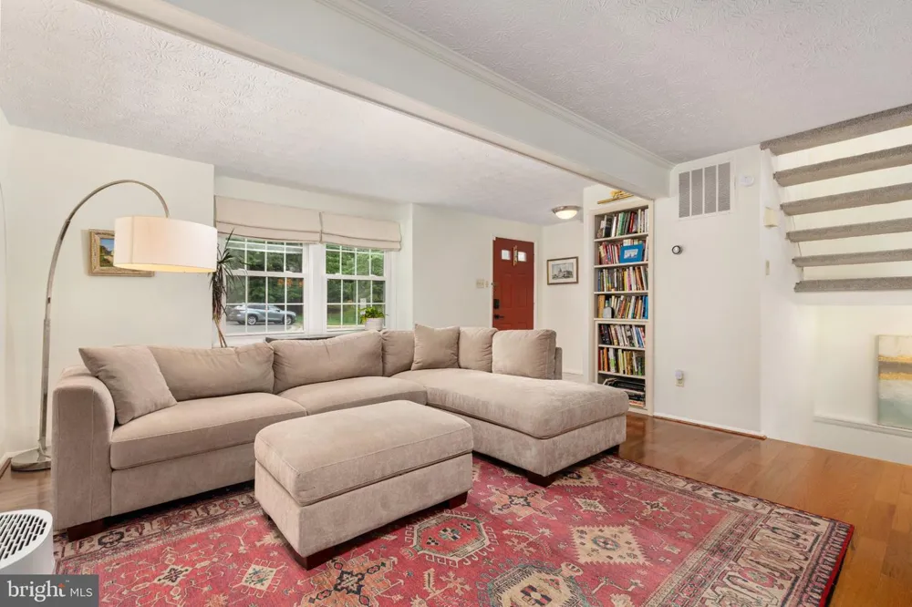 2323 MIDDLE CREEK LANE Reston, VA 20191