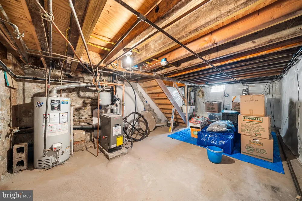 1145 S CLIFTON Philadelphia, PA 19147