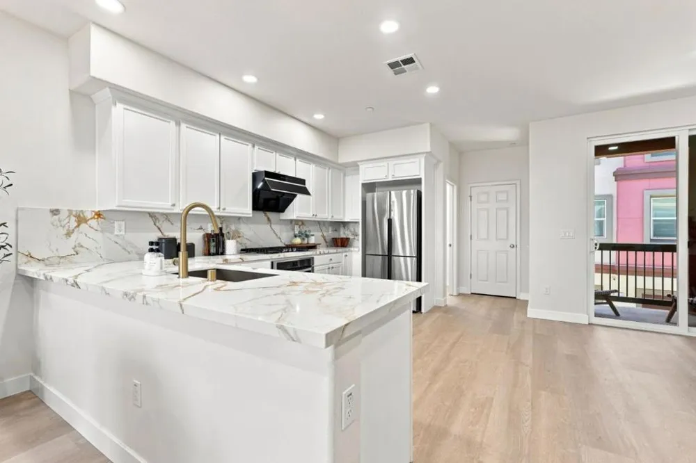 1025 Bellante Lane #4 San Jose, CA 95131
